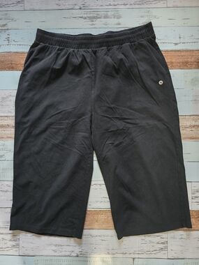 Baleaf Black Elastic Waist Active Shorts
